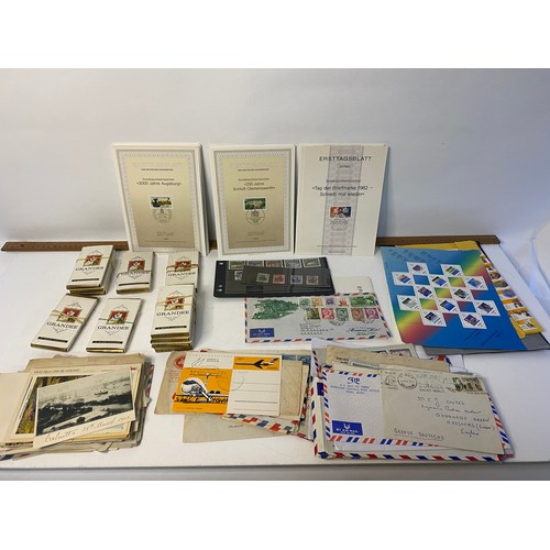 Collection of approximately 180 Worldwide postmarked envelopes and ...