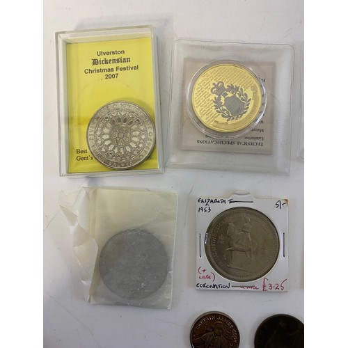5 - Selection of collectable coins to include £5 coins and commemorative coins