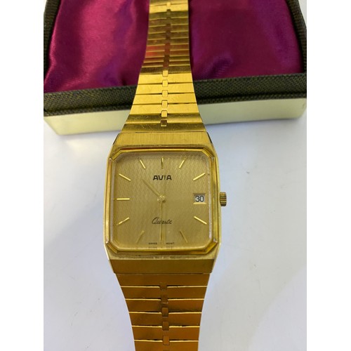 38 - Boxed gents Avia watch.