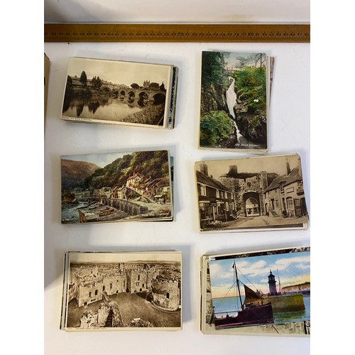 4 - Assortment of approximately 600 vintage postcards