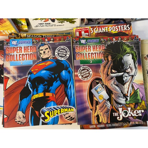 33 - Collection of vintage comics