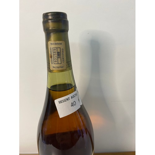 40 - Vintage 750ml bottle of 1979 Zonnebloem special late harvest wine