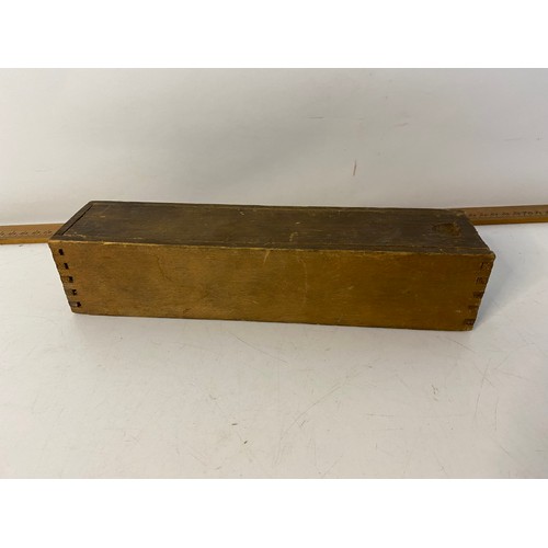 56 - Vintage bone set of double 9 dominoes