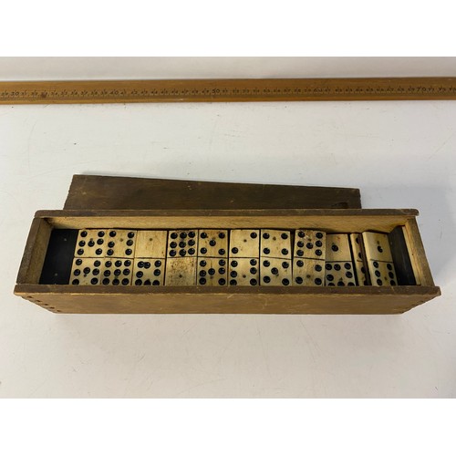 56 - Vintage bone set of double 9 dominoes