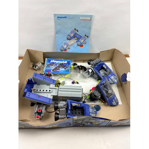 964 - Playmobil 3080 spacecraft, comes with instruction book and lid of box only