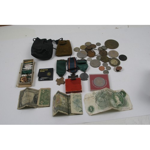 34 - Assortment of vintage coins, medals and banknotes