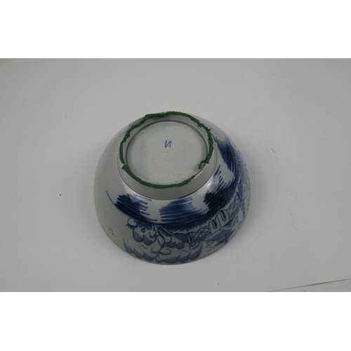 37 - 18th century chinoiserie design bowl by either Caughley, Worcester or Pearlware