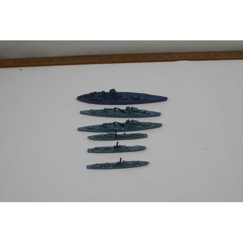41 - Collection of Triang diecast Mink Battleships