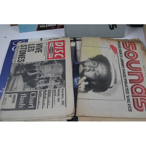 60 - Collection of vintage Rock'n'Roll magazines and books