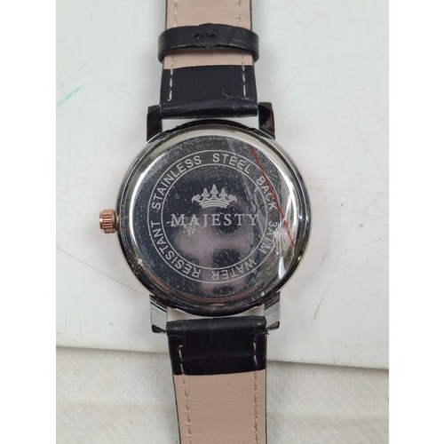 17 - Boxed Majesty watch in working order