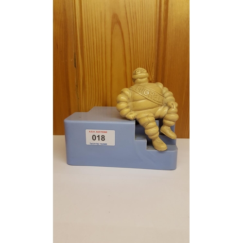 18 - MICHELIN MONEY BOX