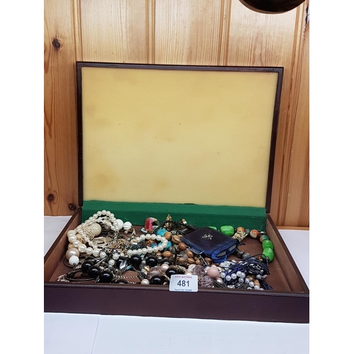 481 - BOX CONTAINING ASSORTED JEWELLERY ITEMS