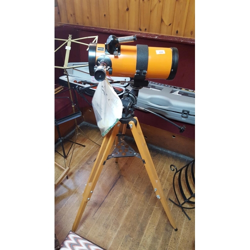 200 - TELESCOPE (Extra Large)