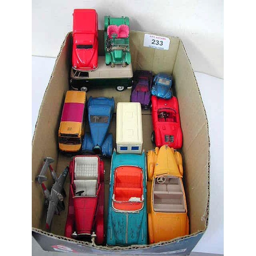 233 - DIE CAST VEHICLES (13)