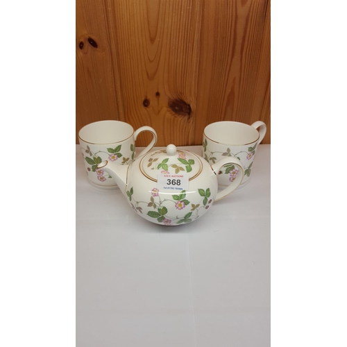 368 - WEDGWOOD CHINA TEAPOT & MUGS (2) IN THE WILD STRAWBERRY DESIGN