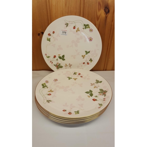 370 - WEDGWOOD CHINA DINNER PLATES (6)  IN THE WILD STRAWBERRY DESIGN