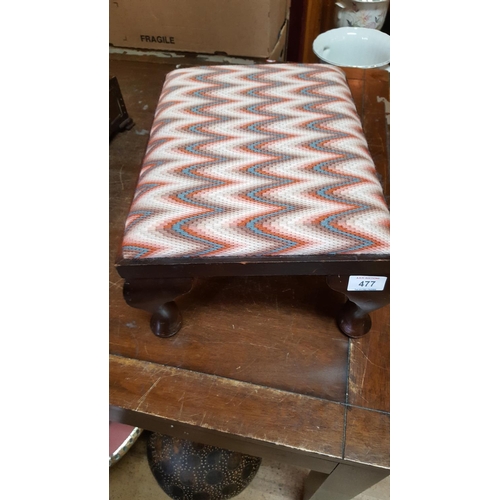 477 - STRIPED FOOTSTOOL