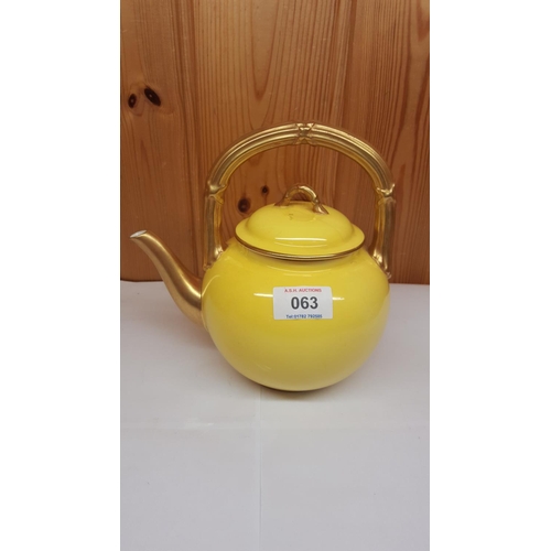 63 - ROYAL WORCESTER YELLOW YEAPOT/HOT WATER JUG