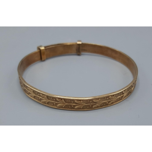 261 - 9ct GOLD ( Hallmarked ) CHILD'S BRACELET