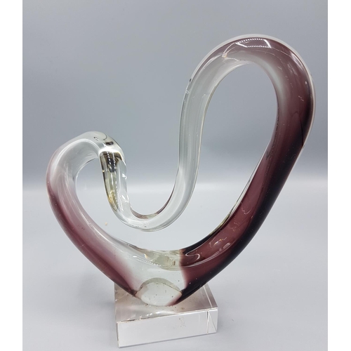 54 - ART GLASS HEART SCULPTURE