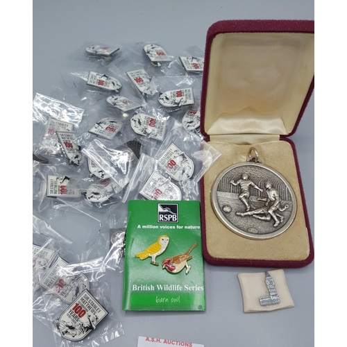 98 - BOX CONTAINING A Qty OF BADGES