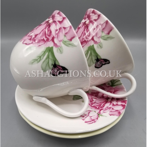 253 - ROYAL ALBERT CHINA CUPS And SAUCERS (2) IN THE 