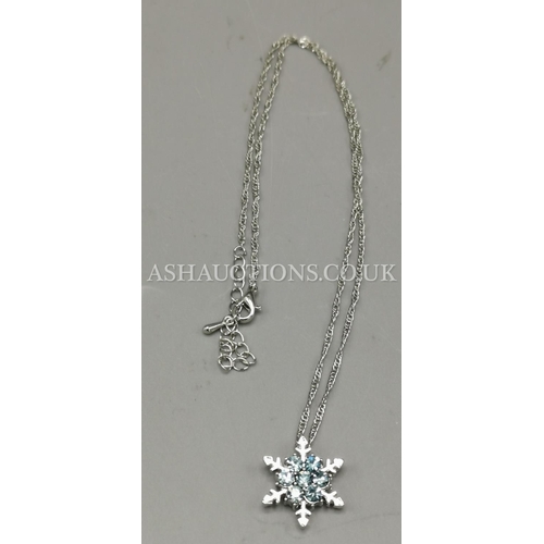 283 - CRYSTAL SNOWFLAKE PENDANT On CHAIN