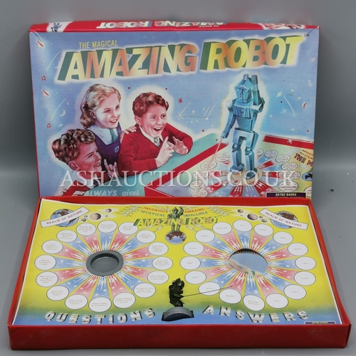 628 - 'AMAZING ROBOT' GAME c1960s