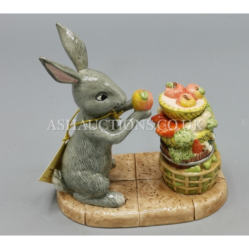19 - ROYAL DOULTON WINNIE THE POOH CHARACTER FIGURINE 