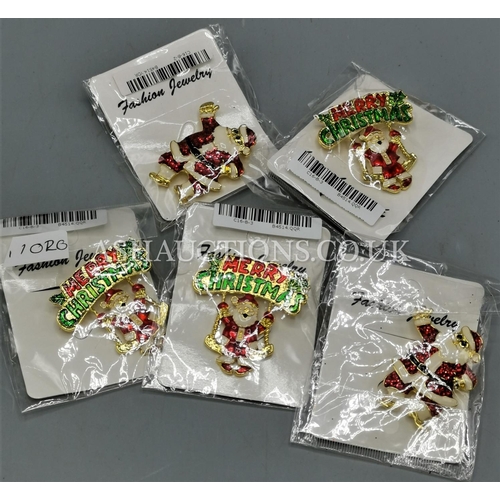 587 - CHRISTMAS BROOCHES (5)