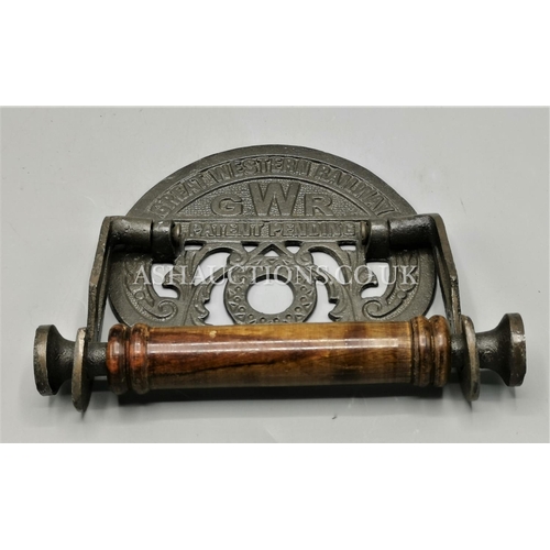 68 - GREAT WESTERN RAILWAY TOILET ROLL HOLDER