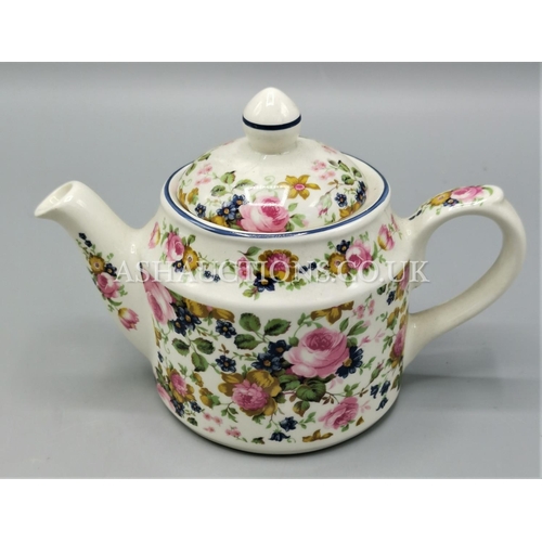 389 - SADLER TEA POT IN OLDE CHINTZ  DESIGN