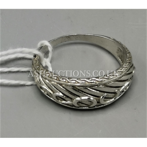 459 - PRESENTED AS A SILVER (Stamped 925) RING (Size S)