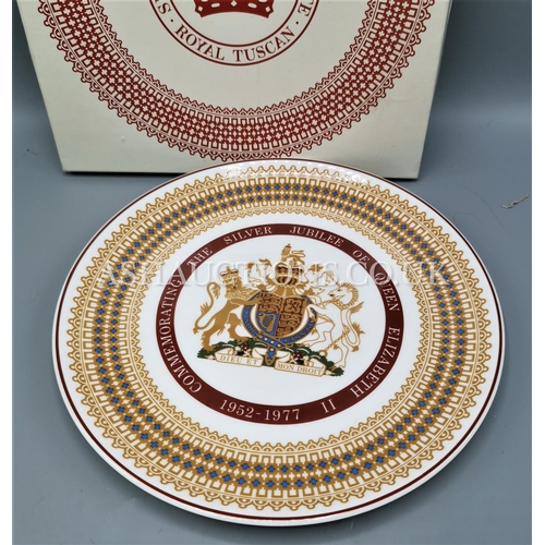 478 - ROYAL TUSCAN CHINA SILVER JUBILEE SERVICE PLATE (Boxed)