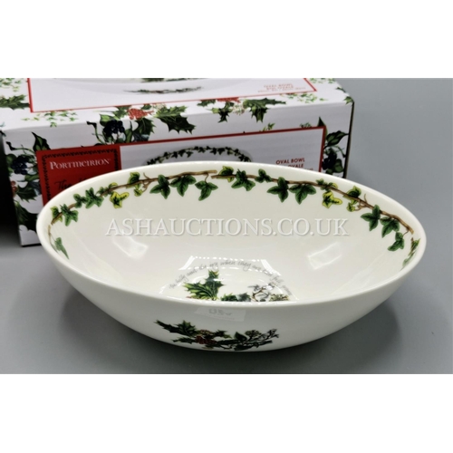 524 - PORTMEIRION OVAL BOWL IN THE HOLLY & IVY DESIGN (Original Box)