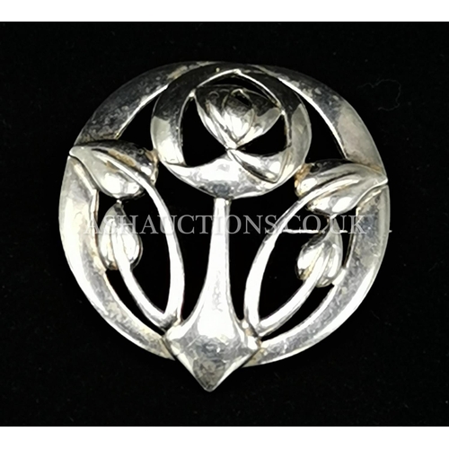 17 - PRESENTED AS A SILVER ART NOUVEAU DESIGN BROOCH (Marked 925, Initialled by Designer)