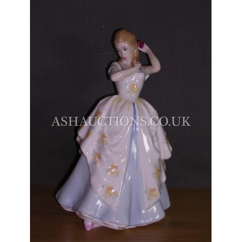 330 - ROYAL DOULTON 18.4cm FIGURINE 