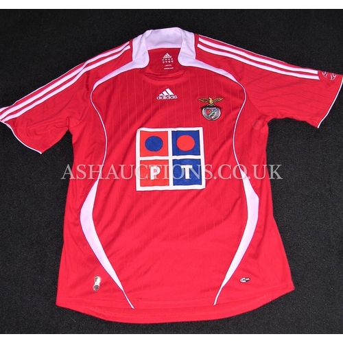 347 - ESPIRITO SANTO BANCO FOOTBALL SHIRT