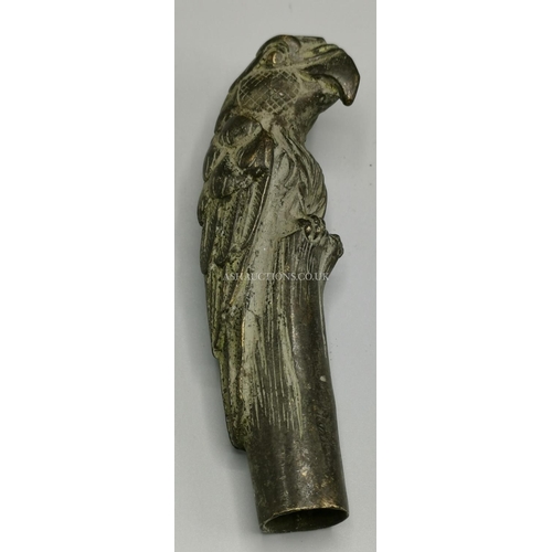 406 - BRONZE WALKING STICK TOP IN THE FORM OF A PARROT