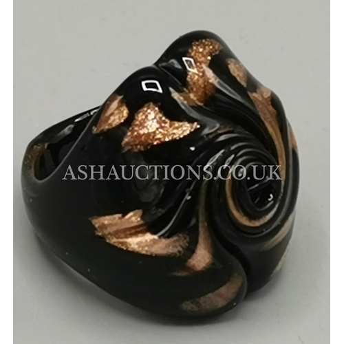 419 - MURANO GLASS RING