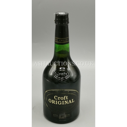 597 - BOTTLE OF CROFT ORIGINAL FINE OLD PALE CREAM SHERRY 75CL  (Please Note This Lot WILL NOT BE PACKED O... 