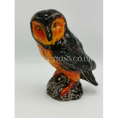 1020 - ANITA HARRIS ART POTTERY MODEL OF AN OWL (Signed In Gold)