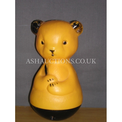 709 - SOOTY ROLL A BALL TOY (Old)