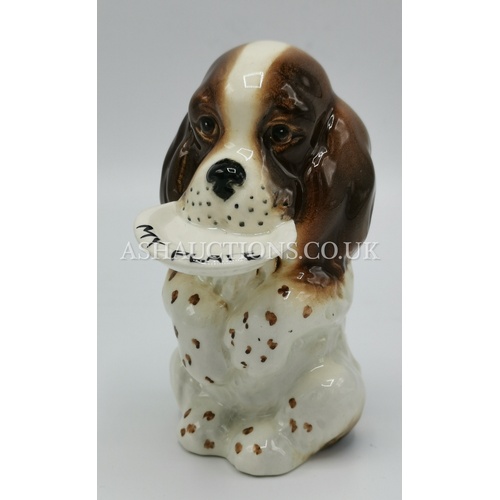 66 - BESWICK 12.1cm MODEL OF A SPANIEL HOLDING 