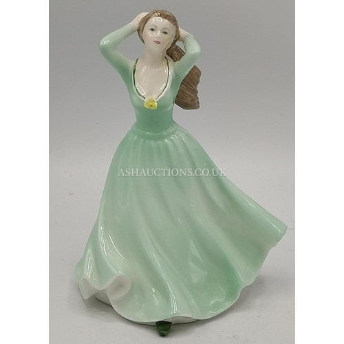 363 - COALPORT 13.5cm FIGURINE 