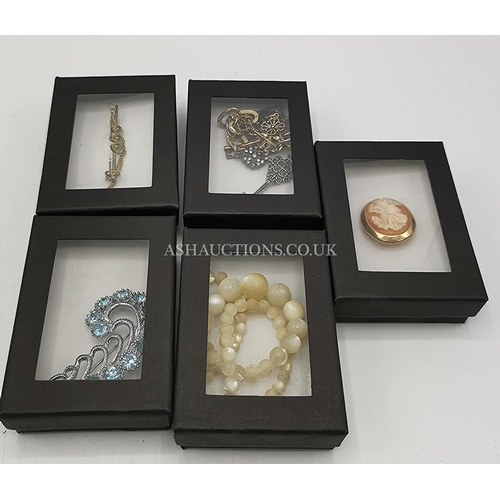 495 - JEWELLERY ITEMS (5) (All Boxed)