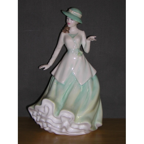 768 - ROYAL DOULTON Large 21cm FIGURINE 