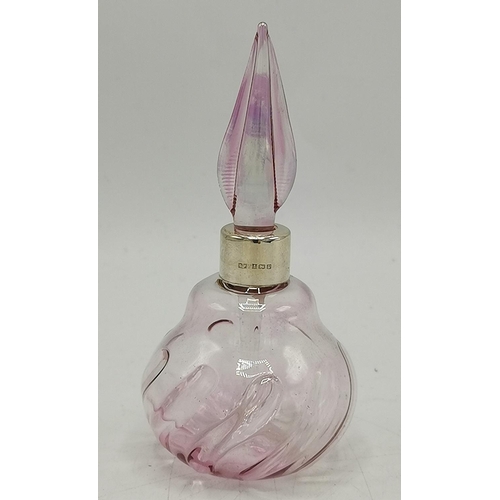 795A - PRESENTED AS A SILVER TOPPED PINK GLASS PERFUME BOTTLE With STOPPER (Hallmarked For Birmingham 1990)