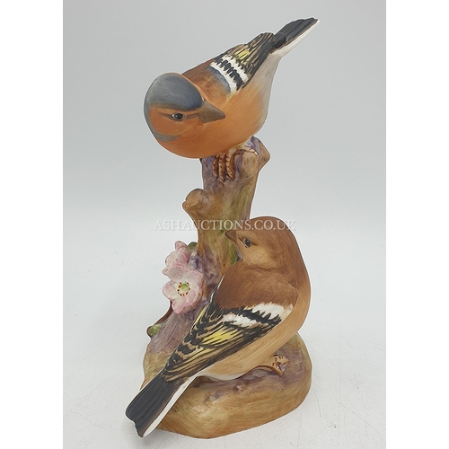 1125 - ROYAL WORCESTER 12.7cm MODEL OF CHAFFINCHES (On Stump)  RW 3364 1942/86 Designed By Eva Soper FOR TH... 