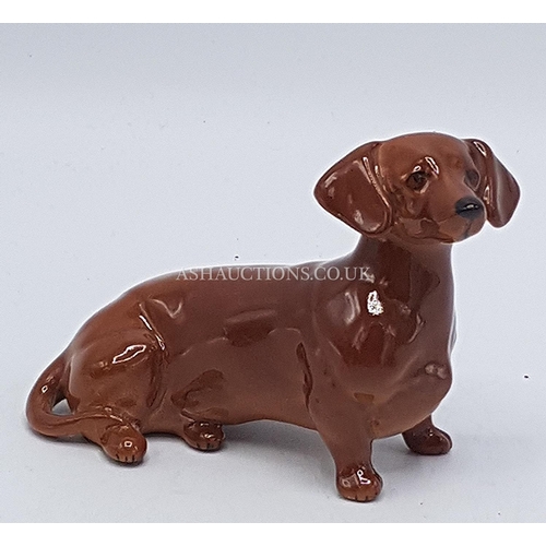 1158 - BESWICK 7cm MODEL OF A DACHSHUND (Seated) Model No 1460 1956/90 (Tan Gloss Colourway) Designed By Mr... 